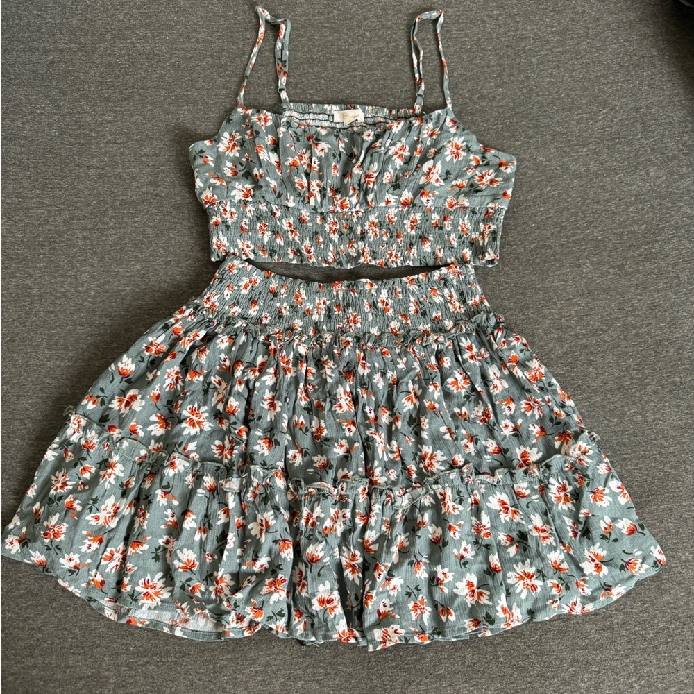 Floral Green Skirt & Top Set💐